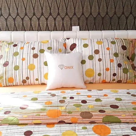 Hotel Onix *
